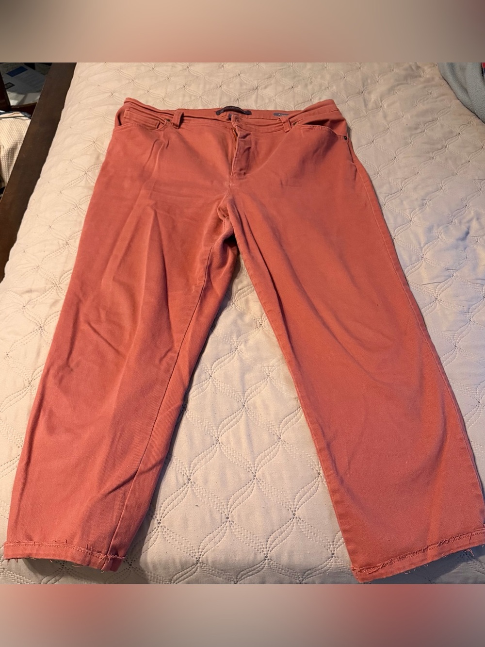 Gloria Vanderbilt Straight-Leg Jeans in Dusty Coral
